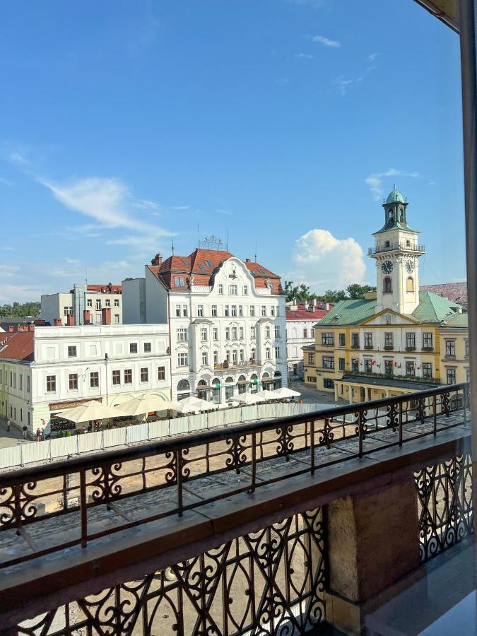 Apartamenty Rynek 7 치에신 외부 사진